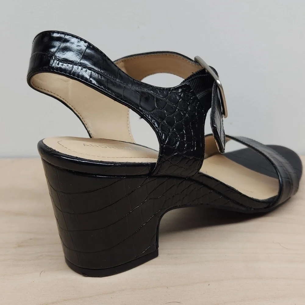 Andrew Geller Burbank Black Crocodile Sandals Platforms Buckle Women's Sz 8 1/2M
